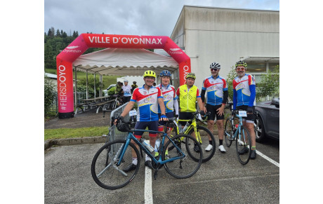 2 cyclomontagnardes en suivant. 
